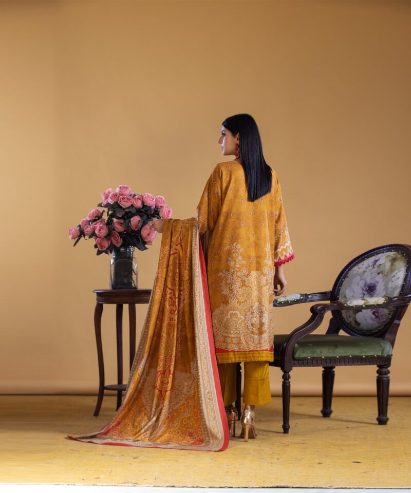 Unstitched Digital Printed Dhanak 3PC Suit | Kamalia Khaddar | 44 - Image 3